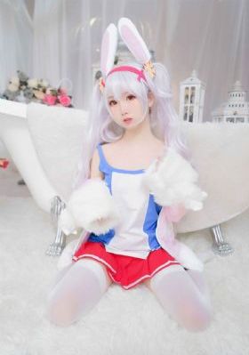 年轻的新妈妈